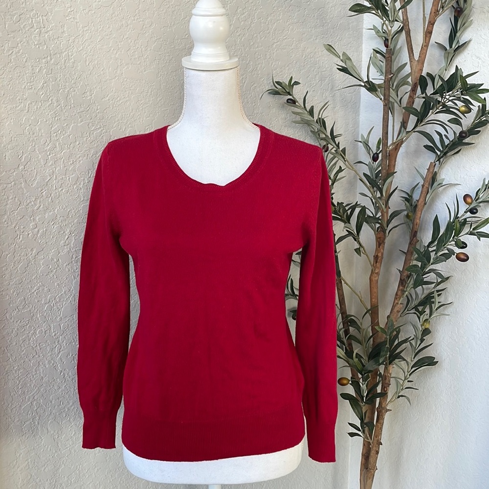 Worthington Women’s Classic Crewneck Sweater in Red Size Small Petite
